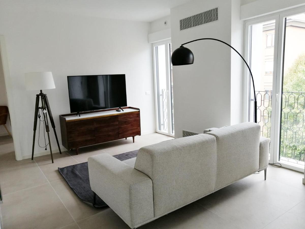 Aria Boutique Apartments Farneti Милано Екстериор снимка