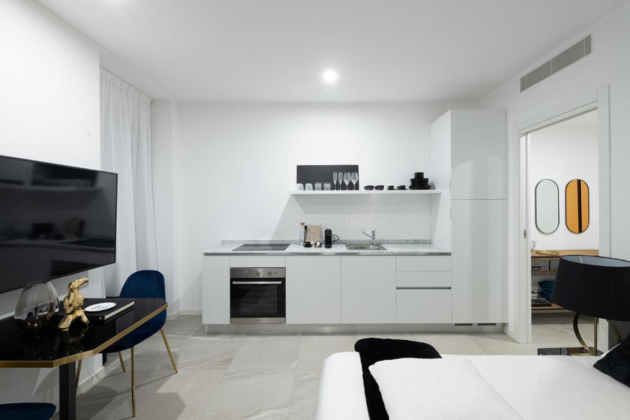 Aria Boutique Apartments Farneti Милано Екстериор снимка