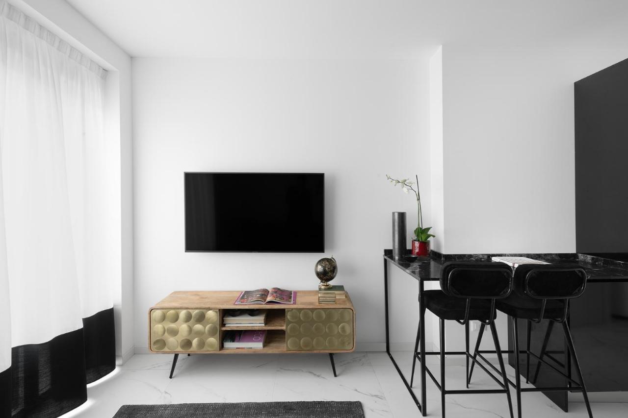 Aria Boutique Apartments Farneti Милано Екстериор снимка
